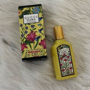 GUCCI Flora Eau de Parfum